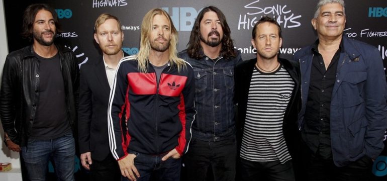 Foo Fighters announce the inclusion of a new band member